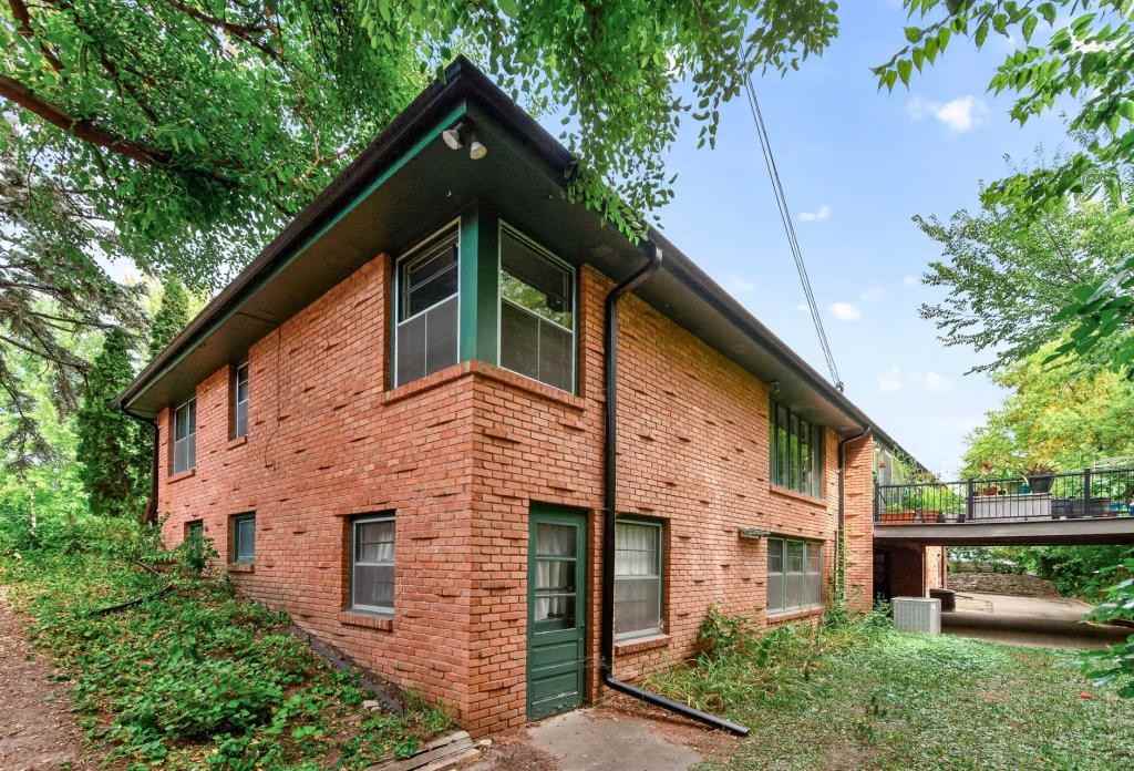 3947 W 44th St - Photo 4 of 18