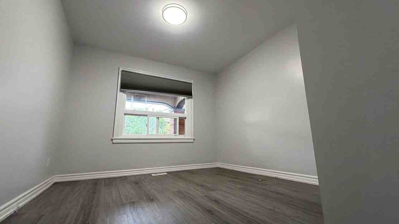 408 Strathmore Boulevard #Main - Photo 2 of 8