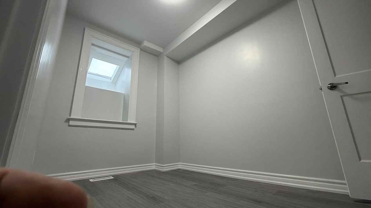 408 Strathmore Boulevard #Main - Photo 4 of 8