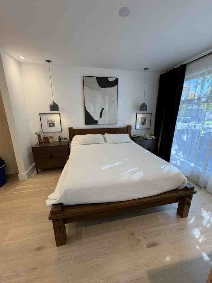Amos Cres - Photo 5 of 10