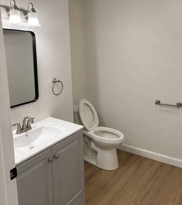 539 Thomas St #539THAS - Photo 2 of 9