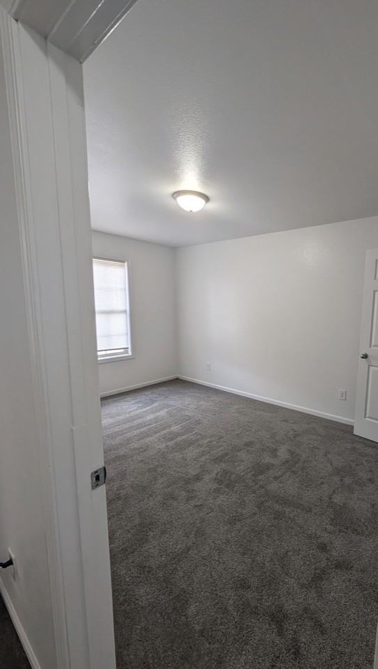 539 Thomas St #539THAS - Photo 7 of 9