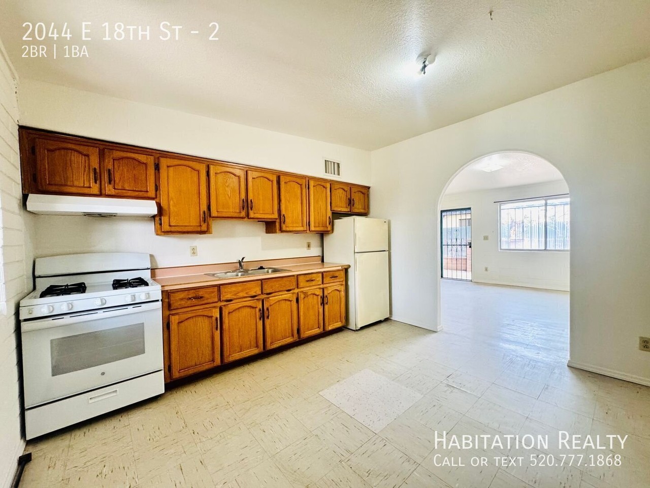 2044 E 18th St #2 - Photo 2 of 13