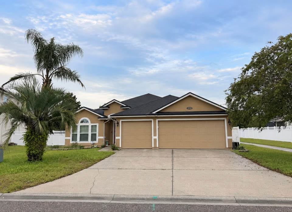 4559 Plantation Oaks Blvd