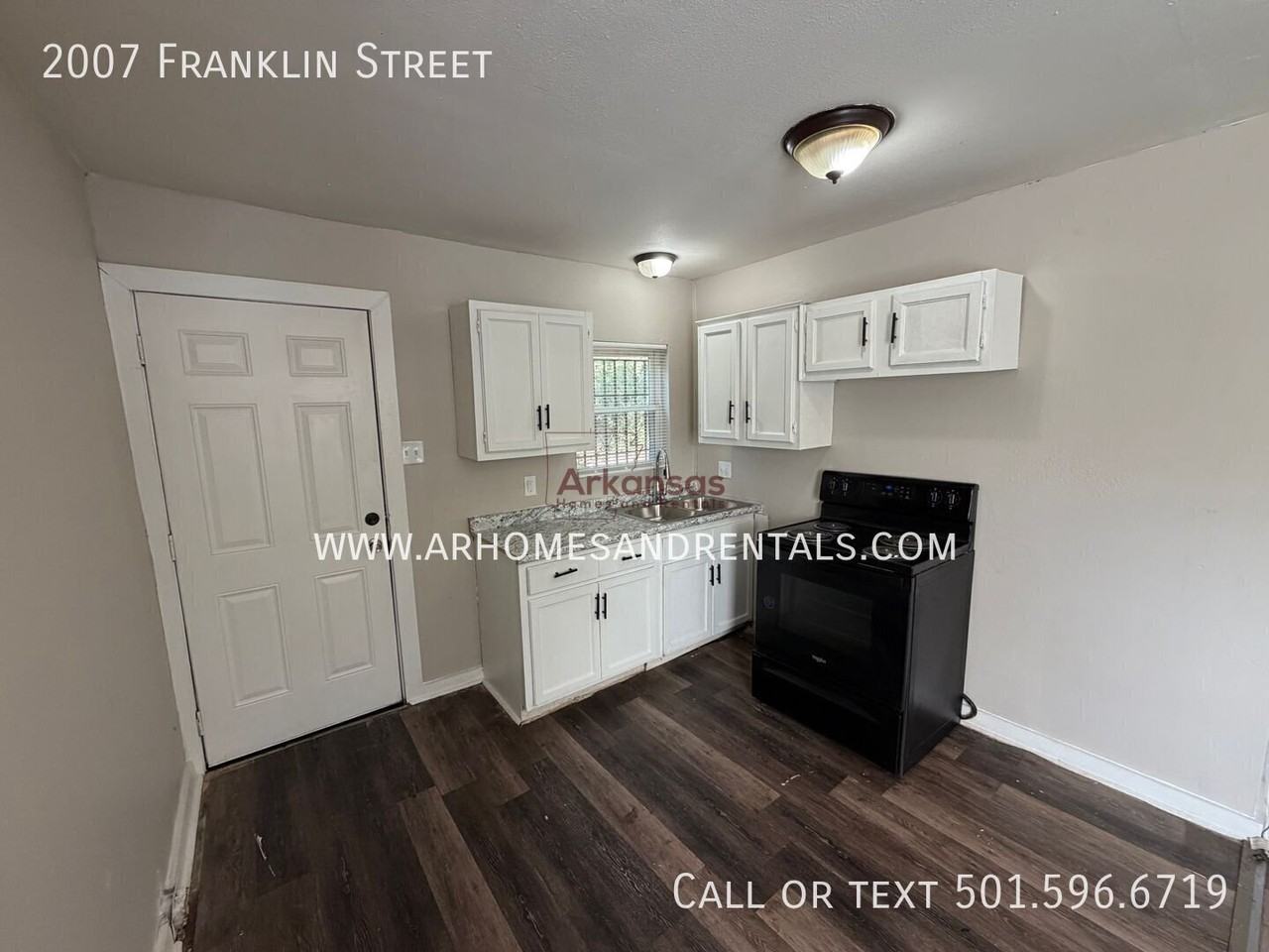 2007 Franklin St - Photo 5 of 9