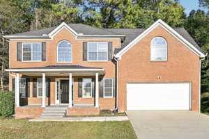 featured image of 330 Derby Dr