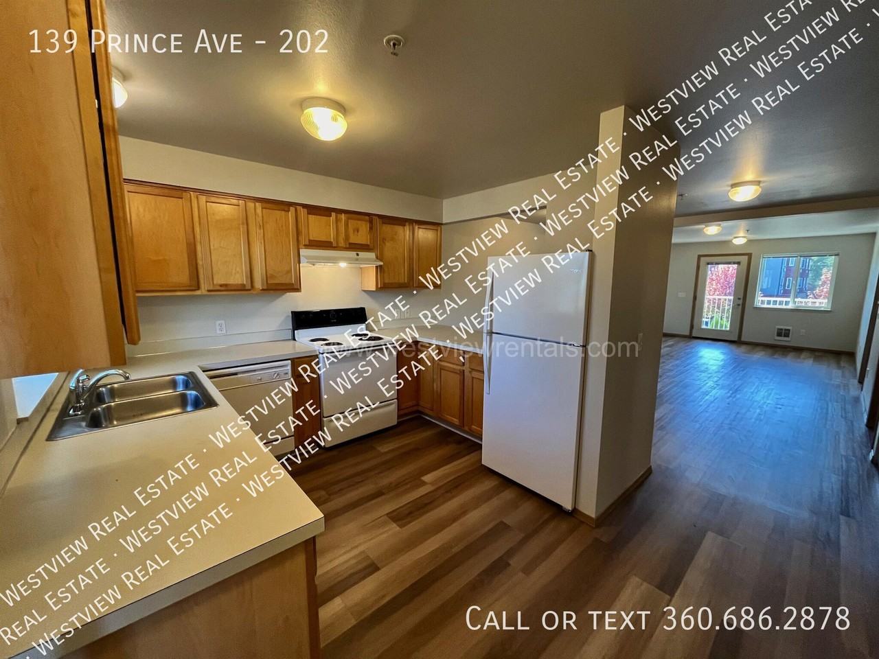 139 Prince Ave #202 - Photo 7 of 25