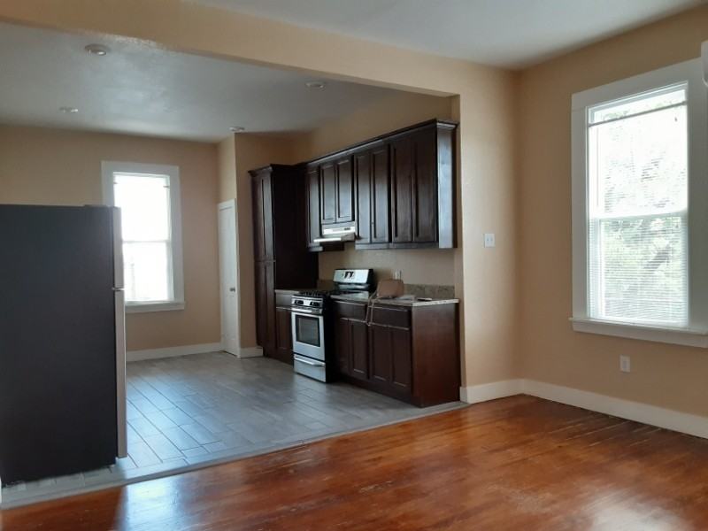 1814 Mccullough Ave #3 - Photo 2 of 8
