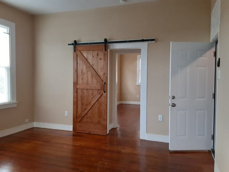 1814 Mccullough Ave #3 - Photo 6 of 8
