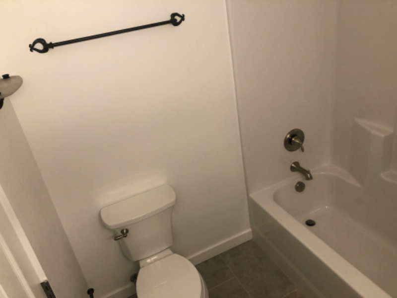 2300 Mcdonald Ave #5 - Photo 7 of 8