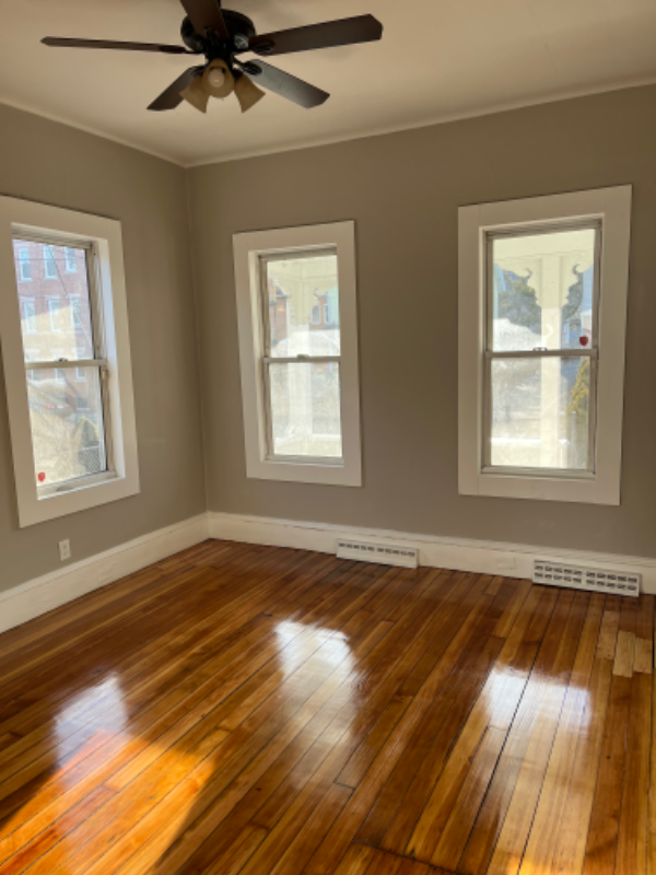 42 James St - Photo 3 of 8
