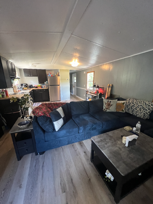 43 Bridle St - Photo 4 of 12