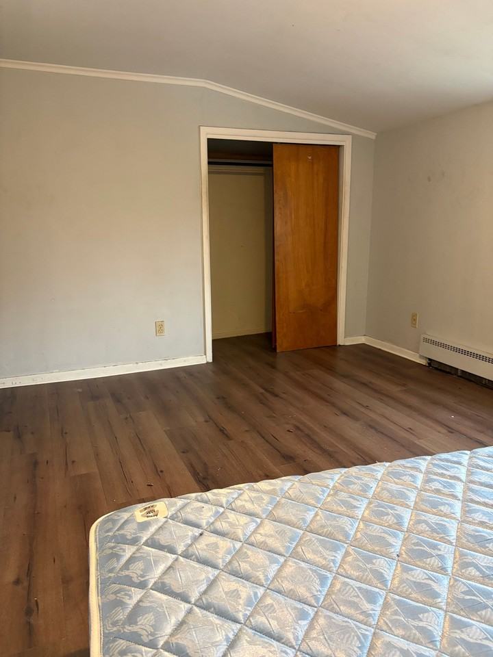 531 S Oak Ave - Photo 5 of 6