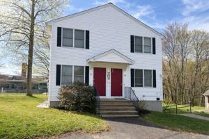 featured image of 74 Maynard St #76