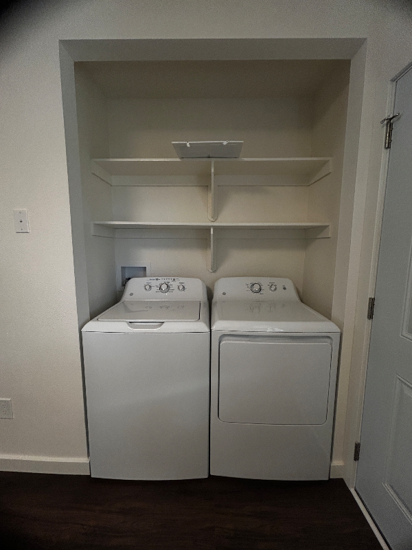 3184 N Corrine Dr #4 - Photo 3 of 13