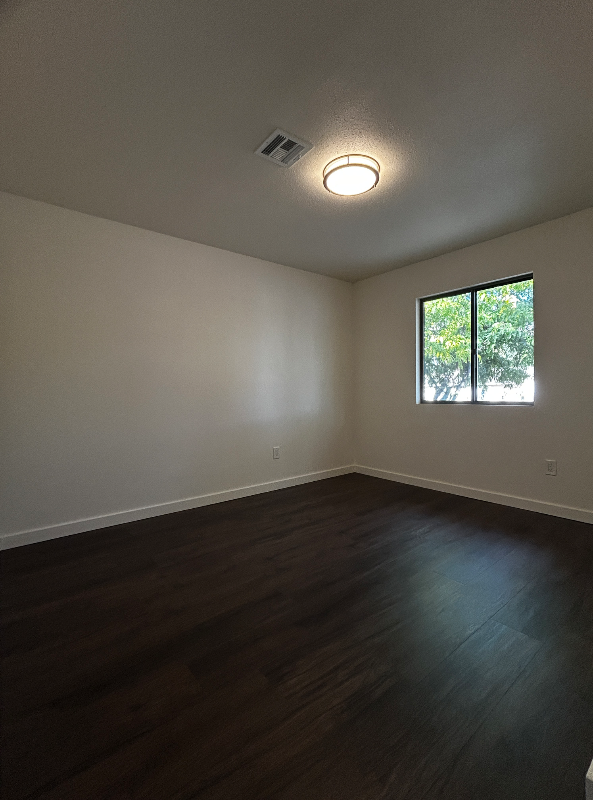 3184 N Corrine Dr #4 - Photo 6 of 13