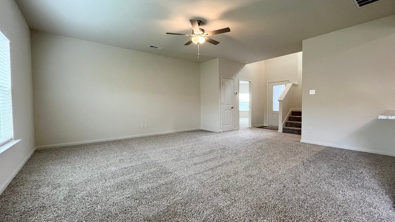 10916 Copper Hills Ln - Photo 7 of 14