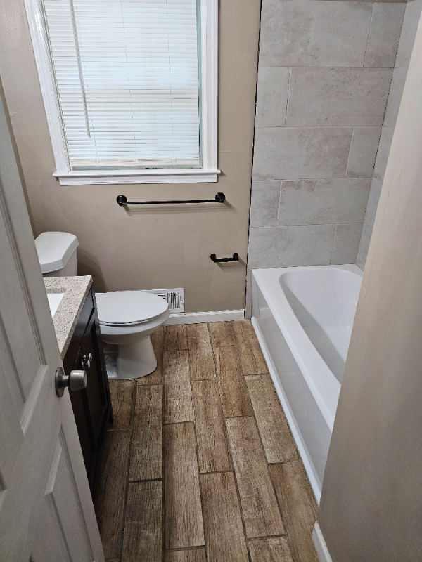 2957 Monterey Dr - Photo 2 of 6