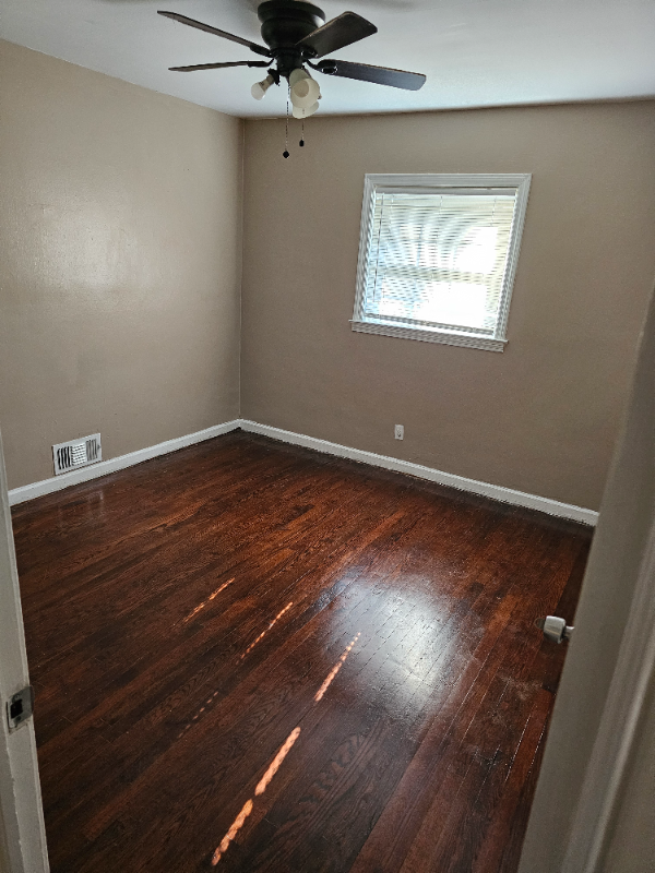 2957 Monterey Dr - Photo 3 of 6