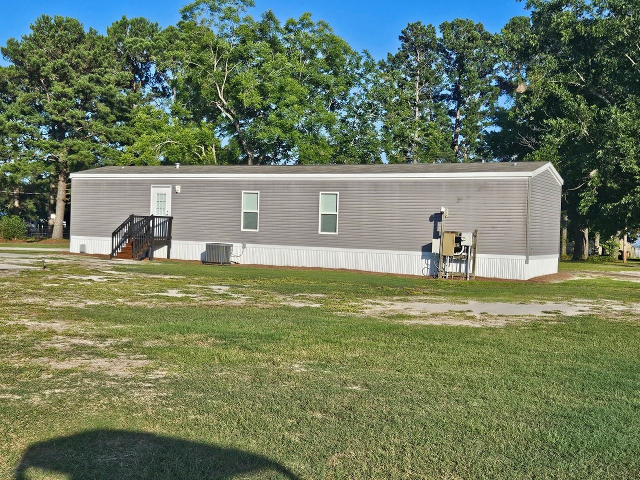 3753 Valley Forge Rd - Photo 3 of 15