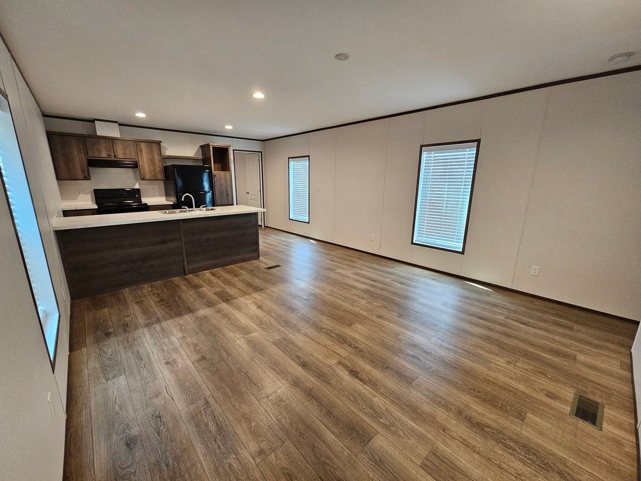 3753 Valley Forge Rd - Photo 6 of 15
