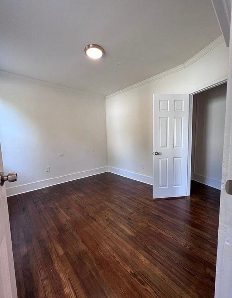 5134 Newark Ave #B - Photo 5 of 5