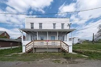 809 Vermont Way #809