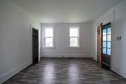 809 Vermont Way #809 - Photo 5 of 10