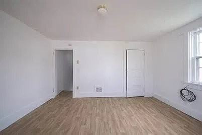 809 Vermont Way #809 - Photo 6 of 10