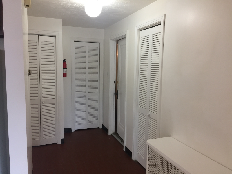 1144 Wayne Ave #B3 - Photo 6 of 7