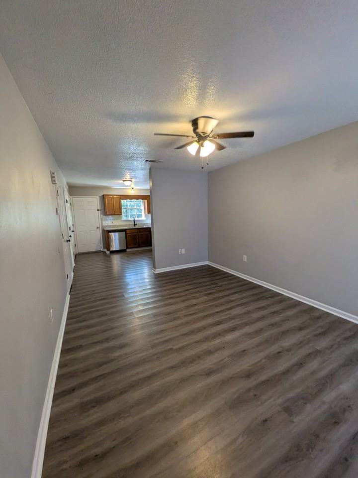 1 Lilac St #4 - Photo 4 of 10