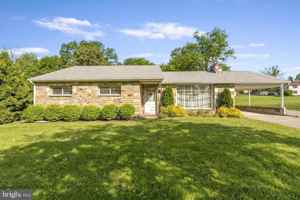 featured image of 2323 New Hope St