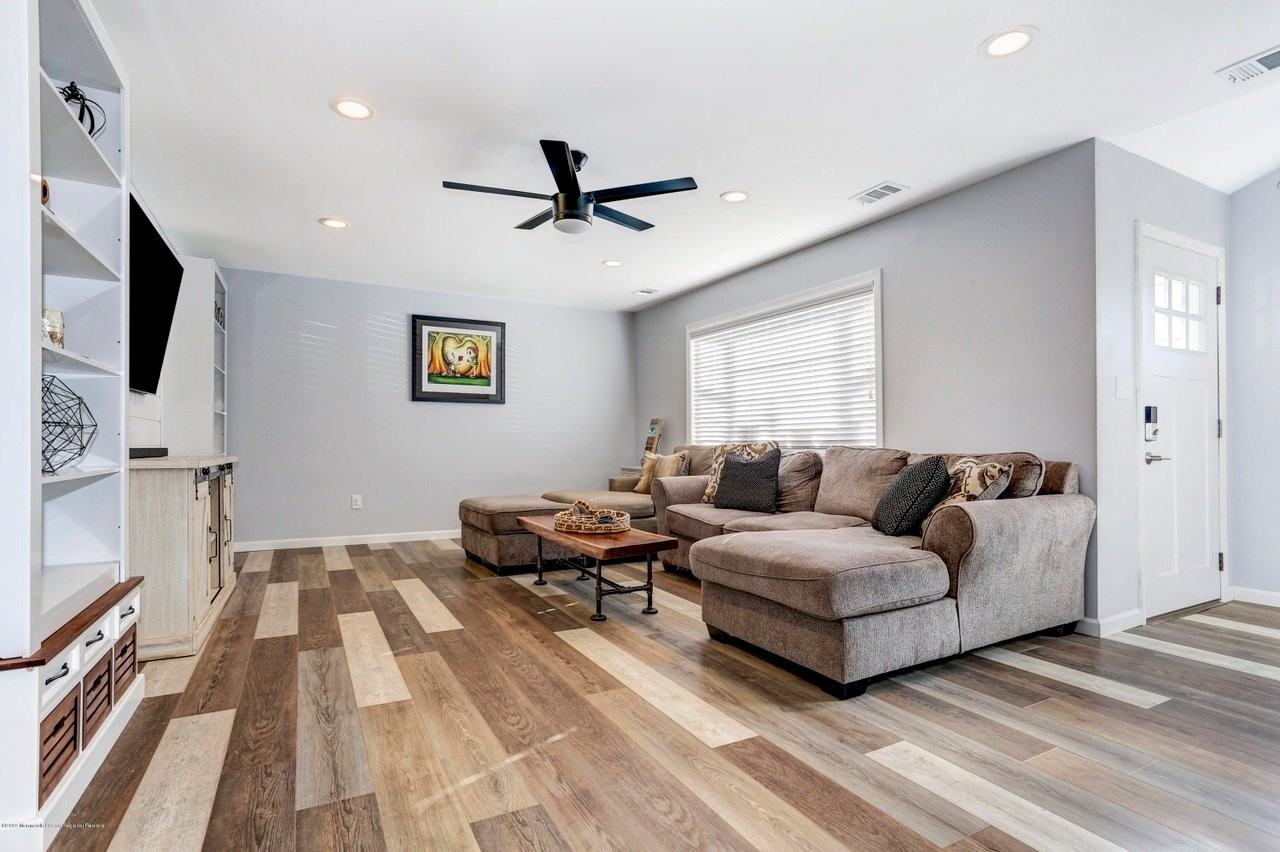 23 Fulton St - Photo 3 of 20