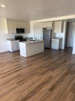 featured image of 154 E Highland Dr