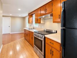featured image of 94 Diaz St #2