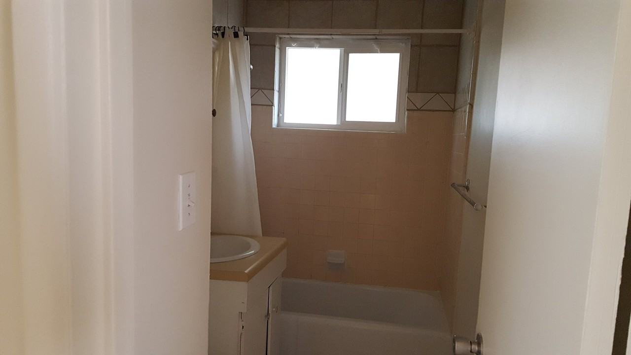 5161 E Peach St - Photo 5 of 18