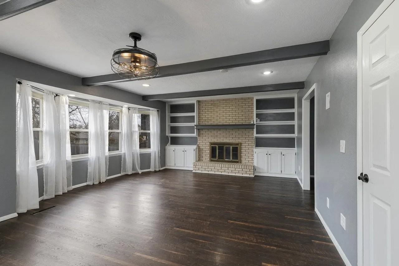 1315 S Oak Run Pl - Photo 6 of 20