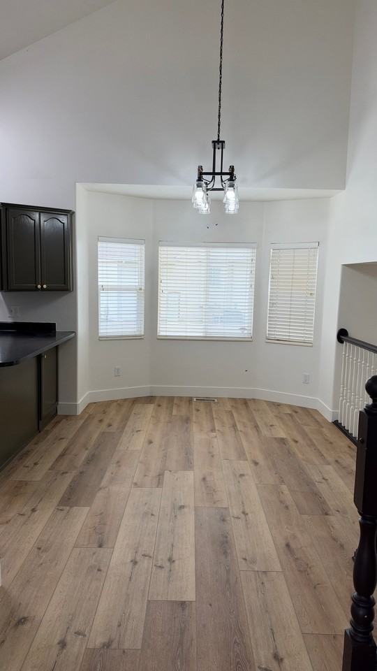1296 N Colonel Rd - Photo 6 of 20