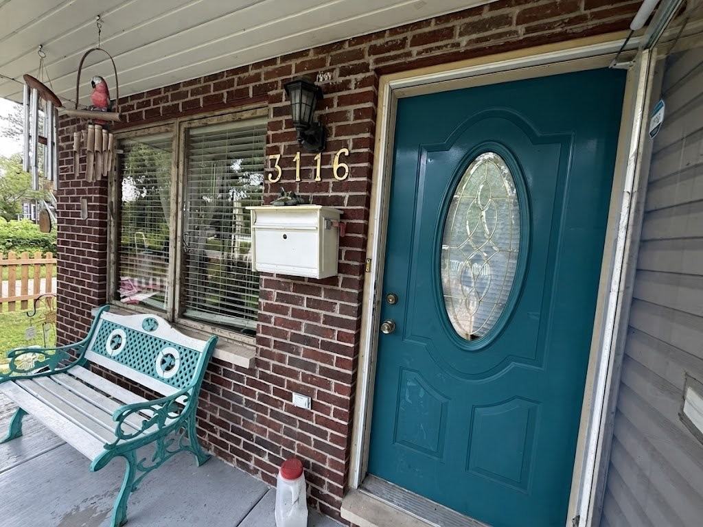 3116 Enoch Ave - Photo 3 of 19