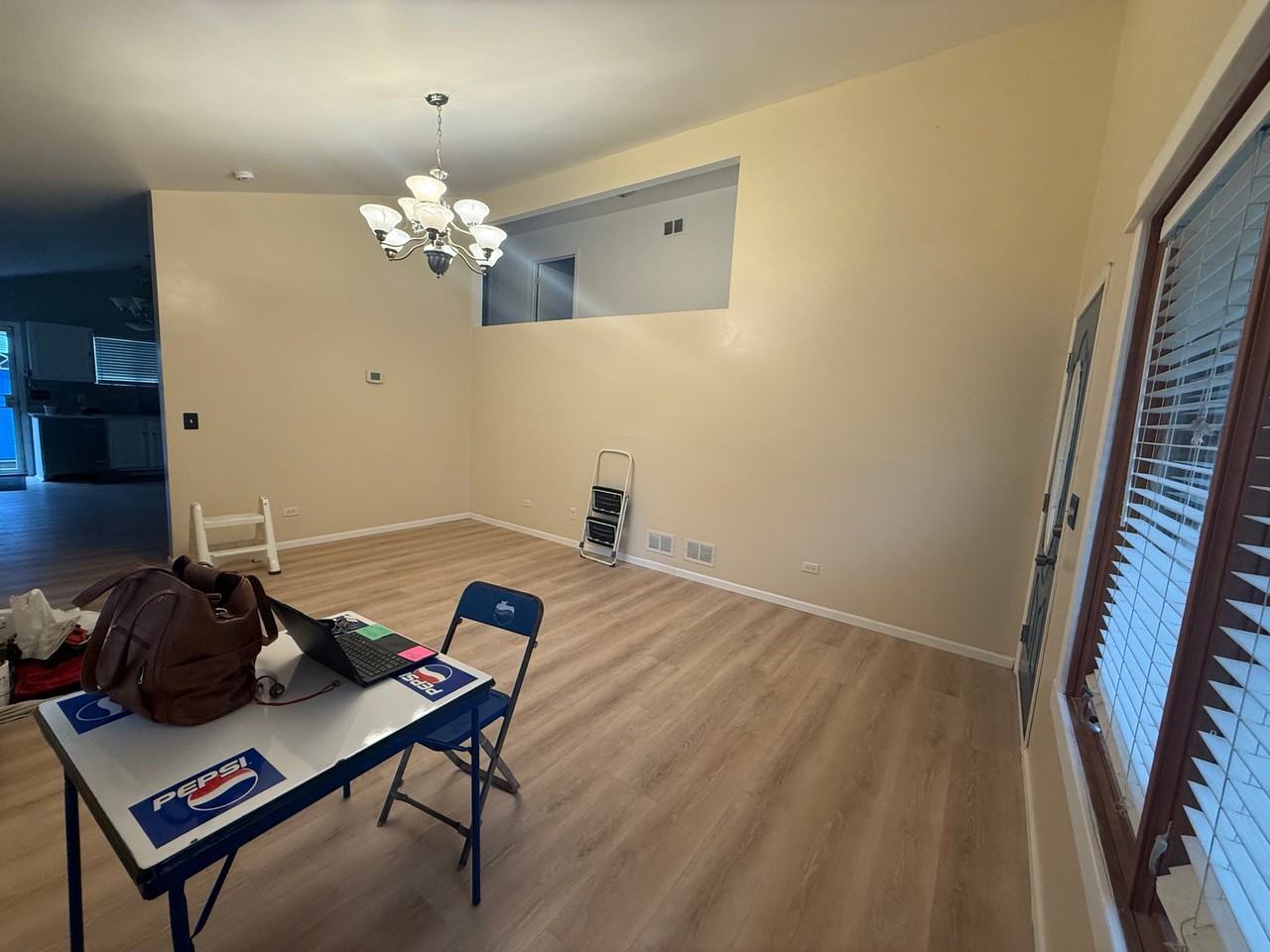 3116 Enoch Ave - Photo 5 of 19