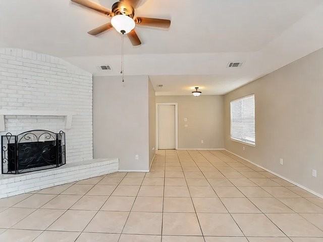 6533 Perry St - Photo 4 of 6