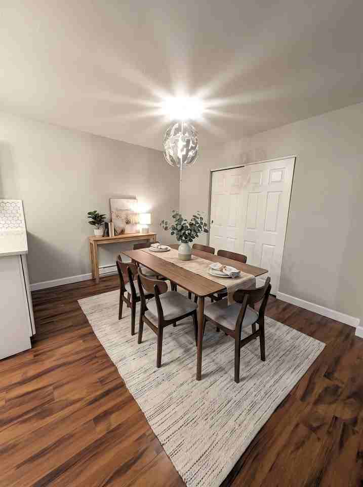 7526 Hazelcrest Dr #E - Photo 3 of 21