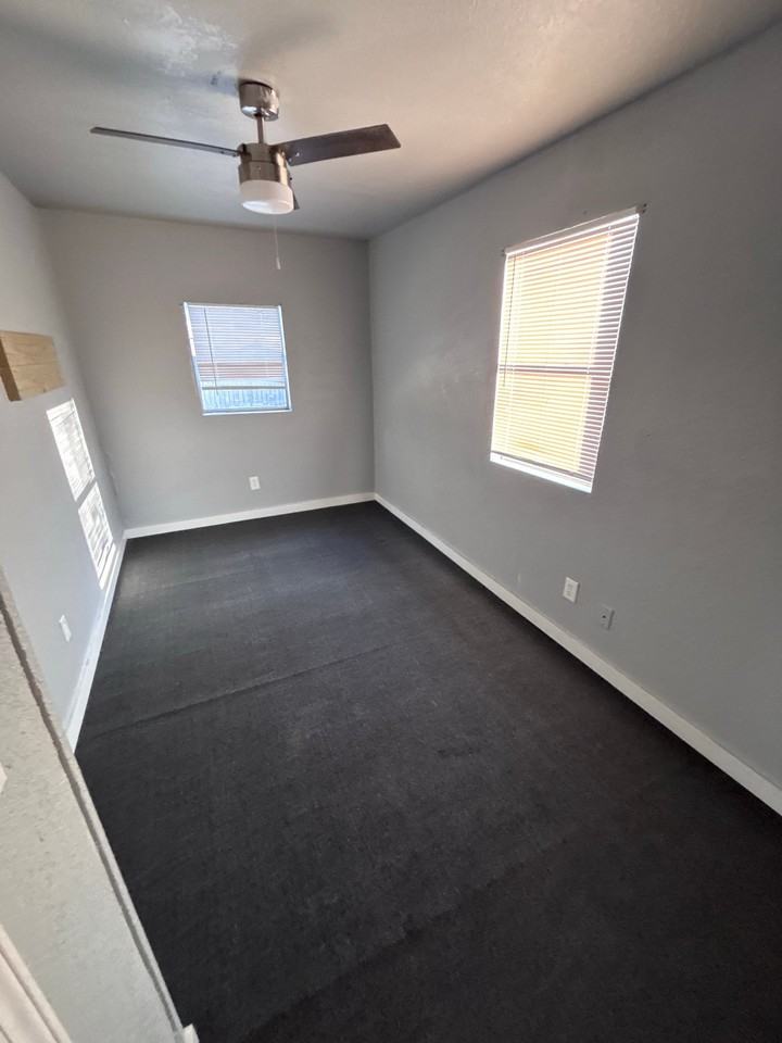 100 San Diego St - Photo 3 of 12