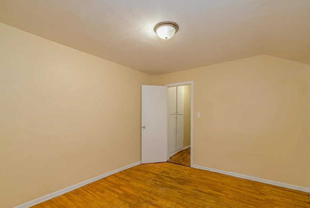 15 6th St #2 - Photo 7 of 8