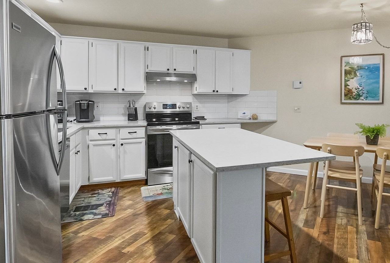 7806 Birch Bay Dr #607 - Photo 2 of 18