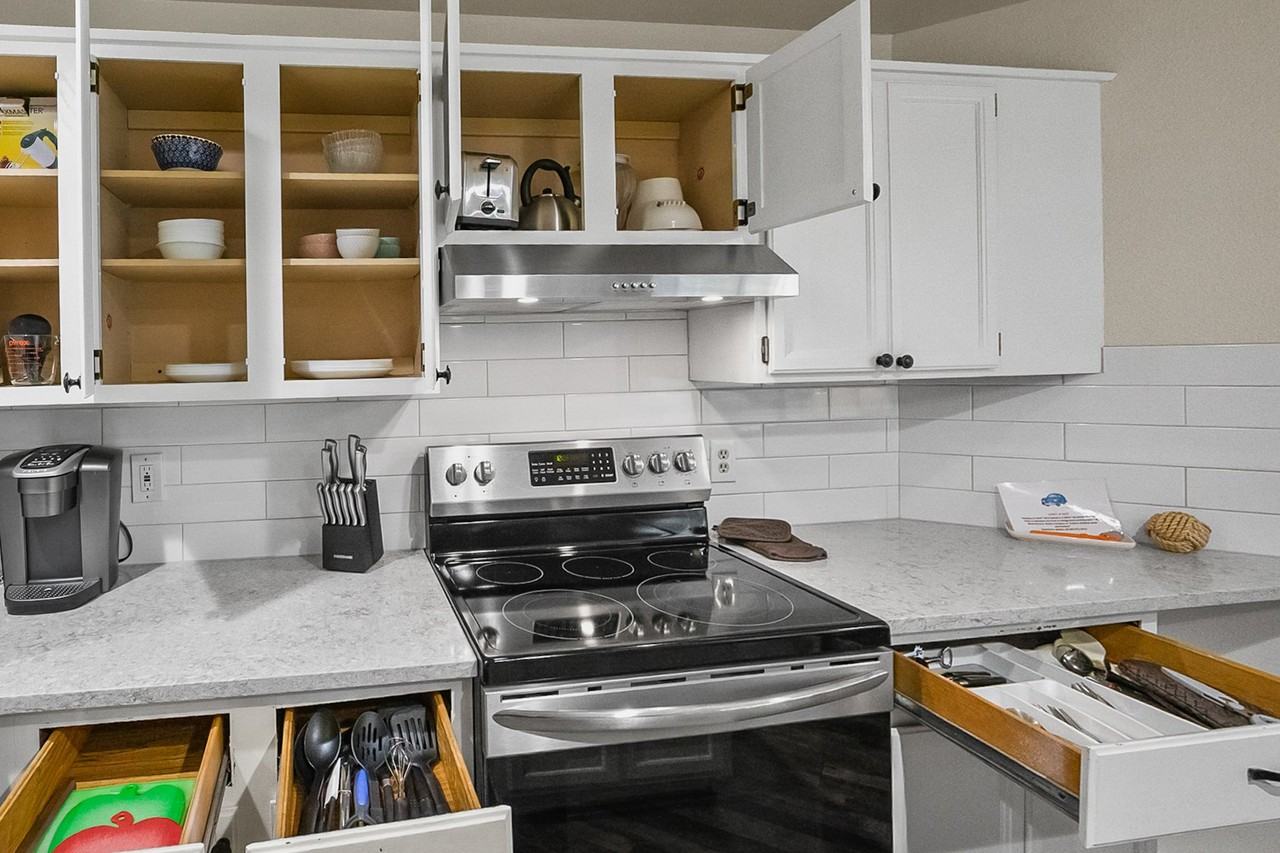 7806 Birch Bay Dr #607 - Photo 3 of 18