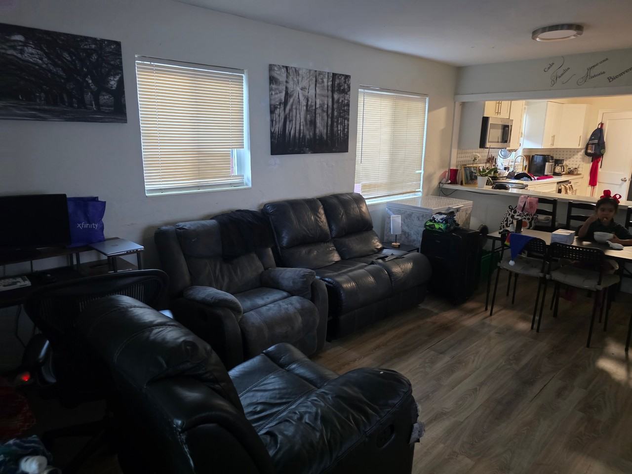 1631 Hollywood Blvd - Photo 4 of 20