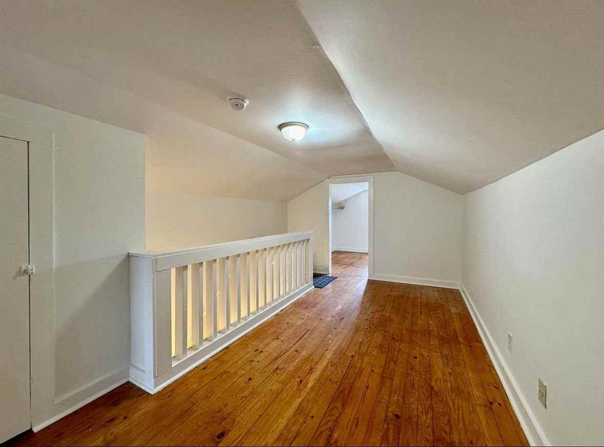 819 Sannoner Ave - Photo 2 of 19