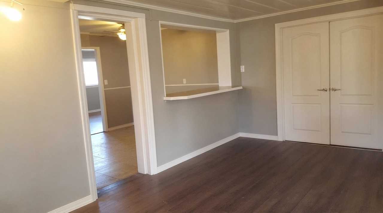 3139 N Coolidge Ave - Photo 4 of 6