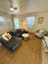 401 Pine St - Photo 1 of 1